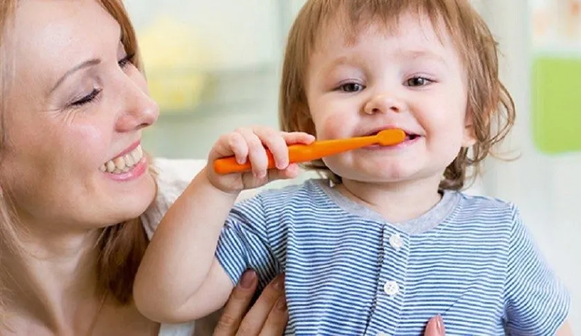 Lợi ích của việc chải răng đúng cách cho trẻ em