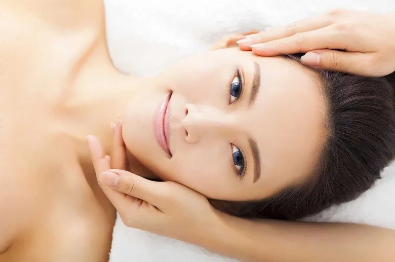 Cách chữa há miệng có tiếng kêu tại nhà - Massage cơ hàm tại nhà