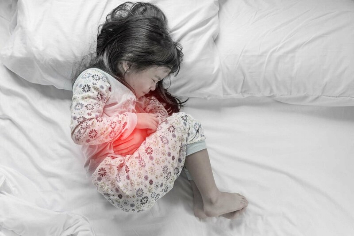 Trẻ mắc các bệnh lý về đường tiêu hóa