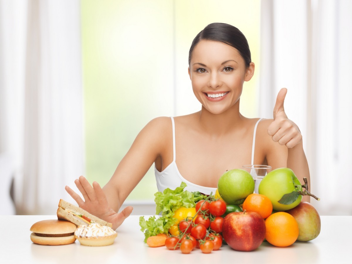 Những lưu ý sau khi bọc răng sứ 2 răng cửa bị hô