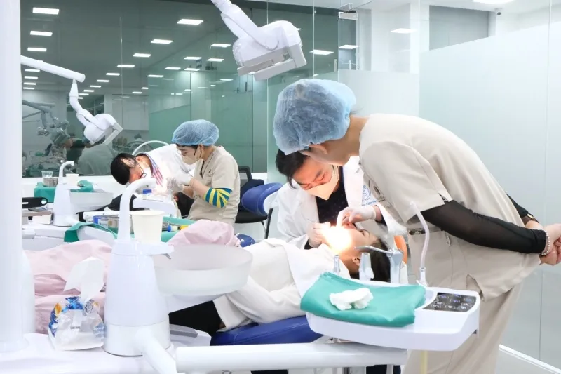 Lựa chọn cơ sở nha khoa uy tín