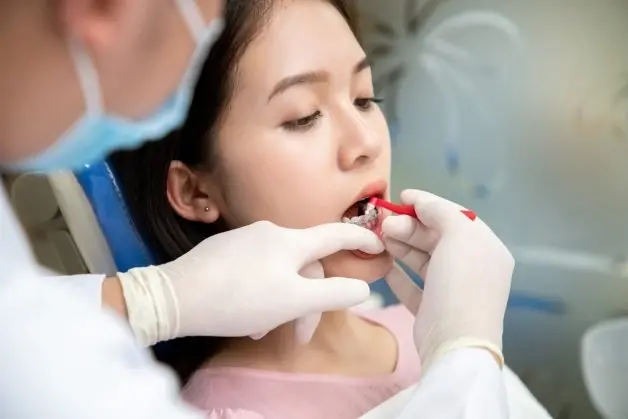Cơ sở nha khoa thực hiện niềng răng