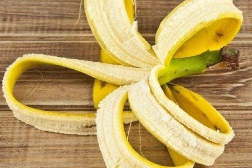 Sử dụng đường nâu để làm sạch cao răng
