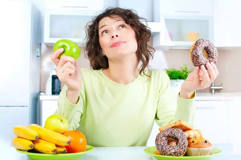 Điều chỉnh chế độ ăn uống hợp lý