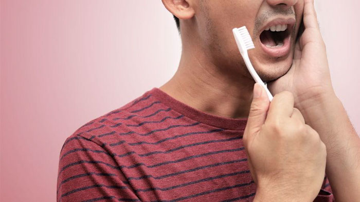 Kỹ thuật vệ sinh răng miệng sai cách