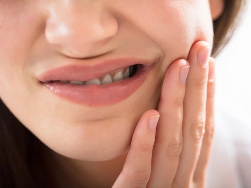 Trám răng xong có bị ê buốt không?