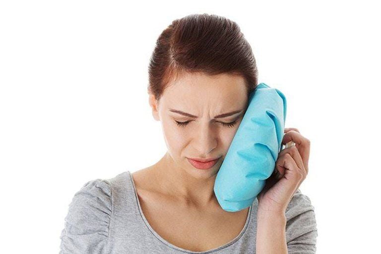 Trám răng xong bị ê buốt phải làm sao để bớt khó chịu - Cách tại nhà