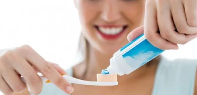 Hướng dẫn chi tiết cách chăm sóc răng sau khi niềng